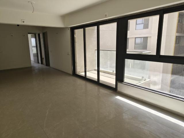 3 BHK Apartment in Bopal for rent Ahmedabad. The reference number is 19838387