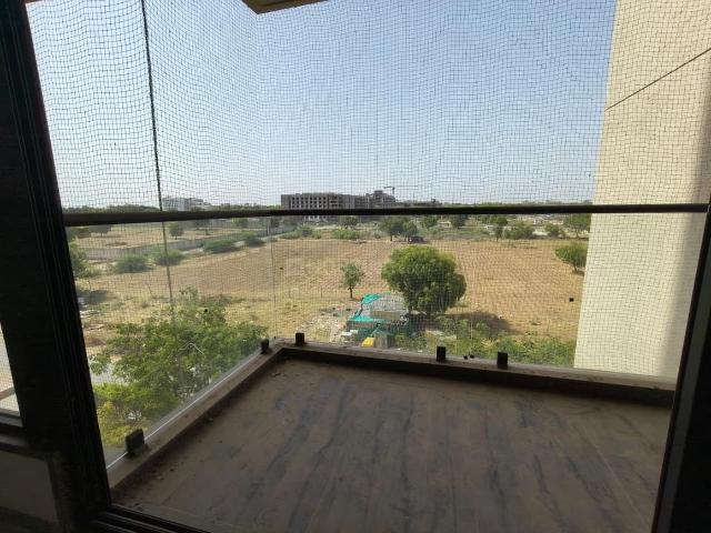 3 BHK Apartment in Bopal for rent Ahmedabad. The reference number is 20640080