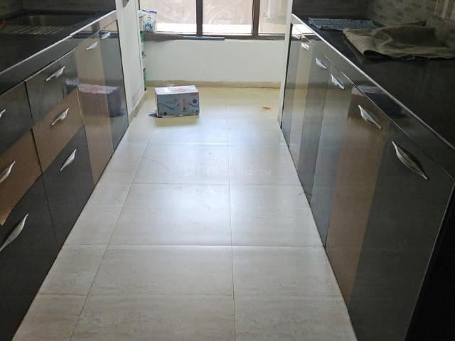 3 BHK Apartment in Borivali East for rent Mumbai. The reference number is 18610635