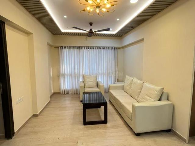 3 BHK Apartment in Borivali East for rent Mumbai. The reference number is 19930936