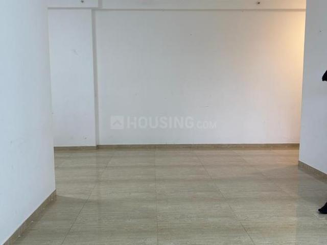3 BHK Apartment in Borivali East for rent Mumbai. The reference number is 20176344