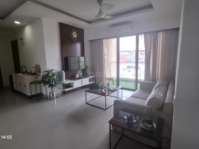 3 BHK Apartment in Borivali East for rent Mumbai. The reference number is 20371250