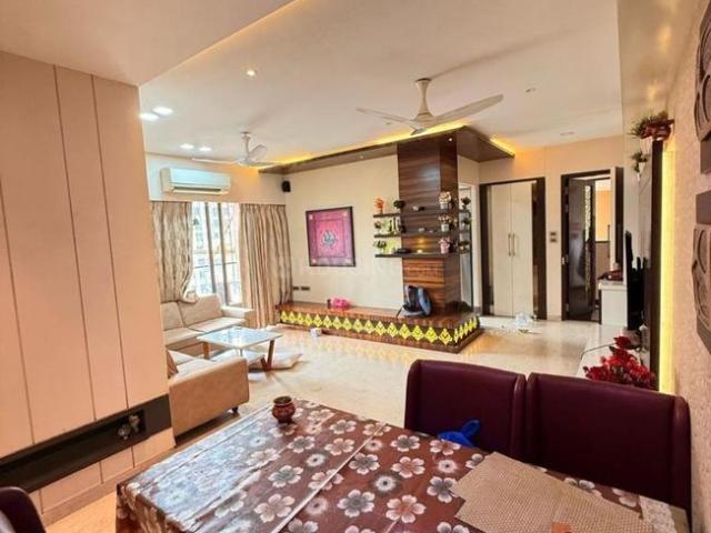 3 BHK Apartment in Borivali East for resale Mumbai. The reference number is 20248142