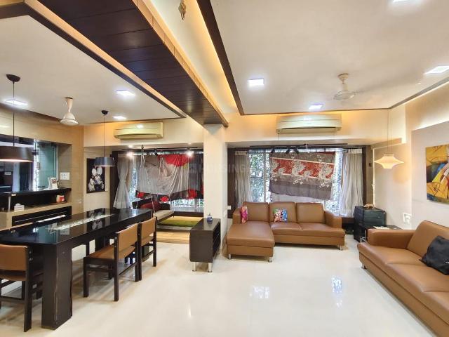 3 BHK Apartment in Borivali West for rent Mumbai. The reference number is 20429211