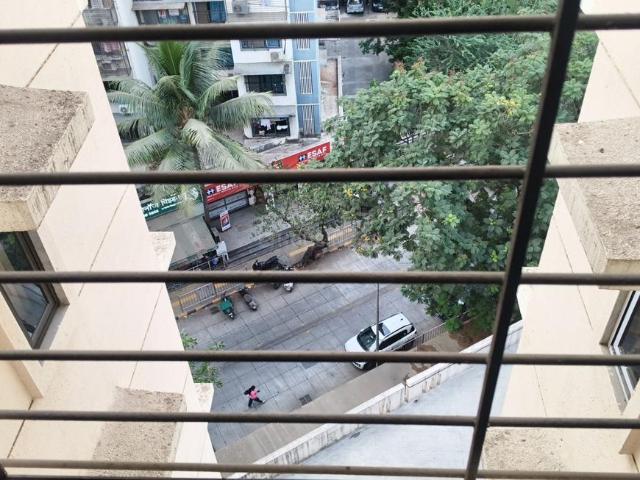 3 BHK Apartment in Borivali West for rent Mumbai. The reference number is 20287981