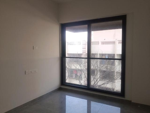 3 BHK Apartment in Borivali West for resale Mumbai. The reference number is 18947316