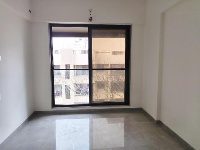 3 BHK Apartment in Borivali West for resale Mumbai. The reference number is 20381642
