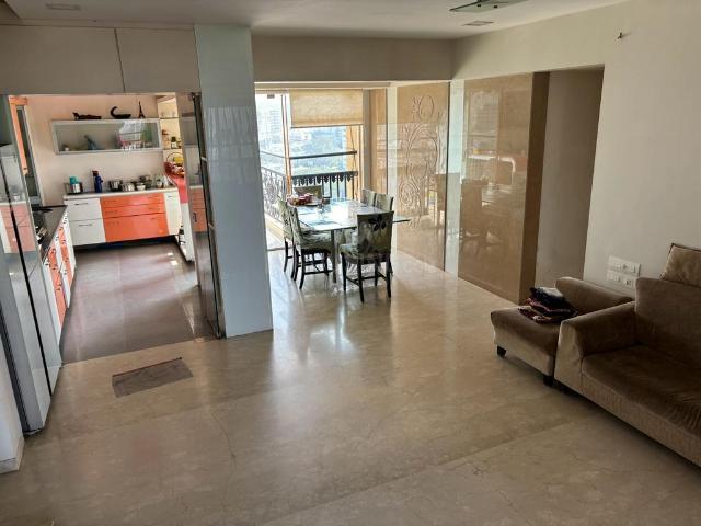 3 BHK Apartment in Borivali West for resale Mumbai. The reference number is 20770486
