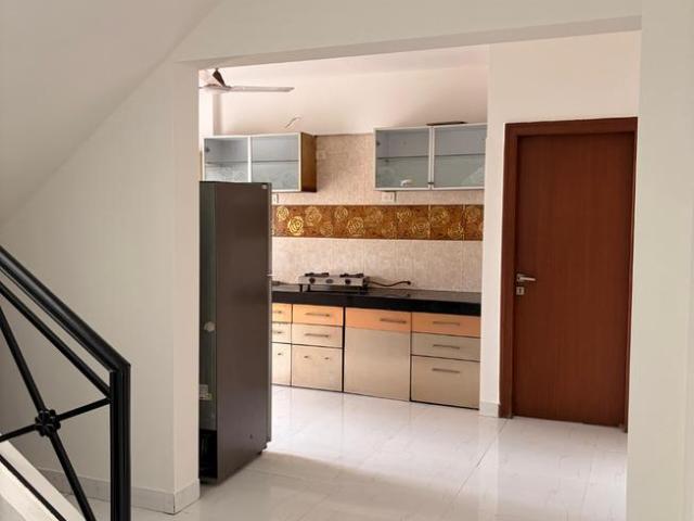 3 BHK Apartment in Bavdhan for resale Pune. The reference number is 19793639