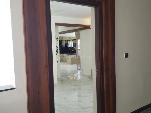 3 BHK Apartment in Bachupally for rent Hyderabad. The reference number is 20530077