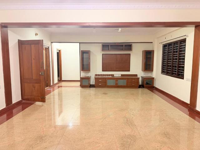 3 BHK Apartment in Banashankari for rent Bengaluru. The reference number is 20676177