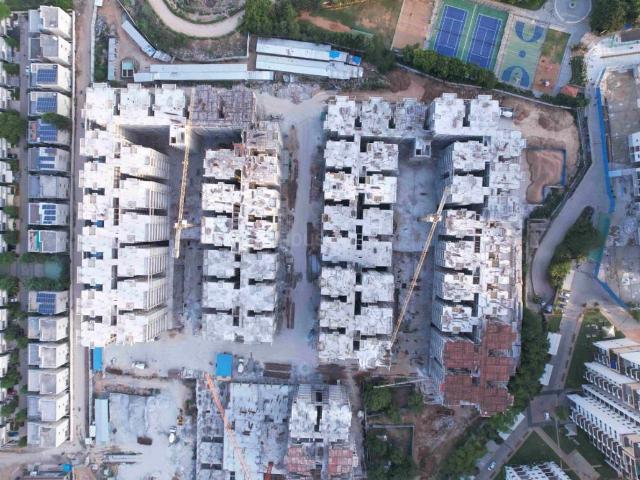 3 BHK Apartment in Bandlaguda Jagir for resale Hyderabad. The reference number is 19876104