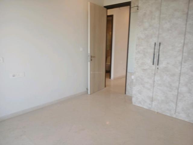 3 BHK Apartment in Bandra East for rent Mumbai. The reference number is 19401343
