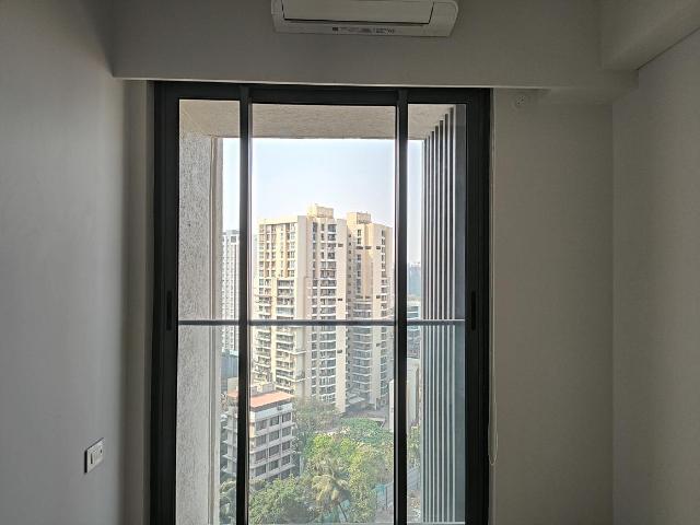 3 BHK Apartment in Bandra East for rent Mumbai. The reference number is 19488165