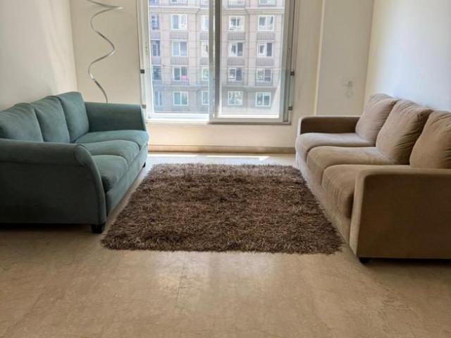 3 BHK Apartment in Bandra East for rent Mumbai. The reference number is 19605257