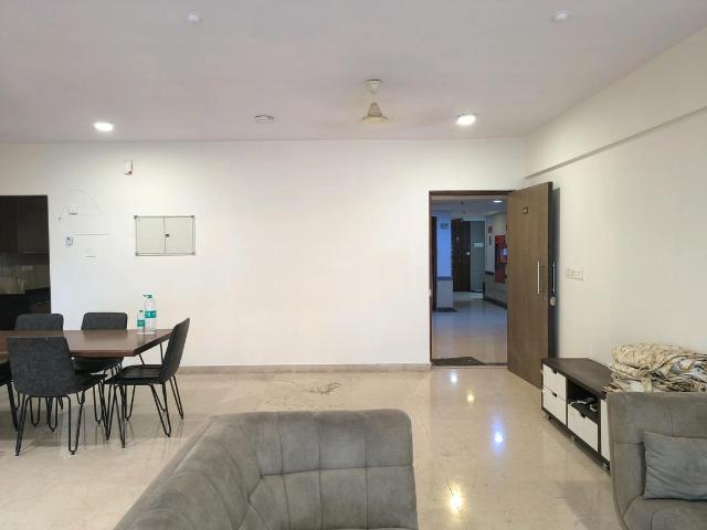 3 BHK Apartment in Bandra East for rent Mumbai. The reference number is 20560615