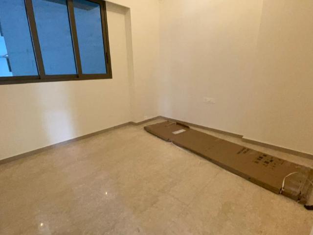 3 BHK Apartment in Bandra East for rent Mumbai. The reference number is 20658124