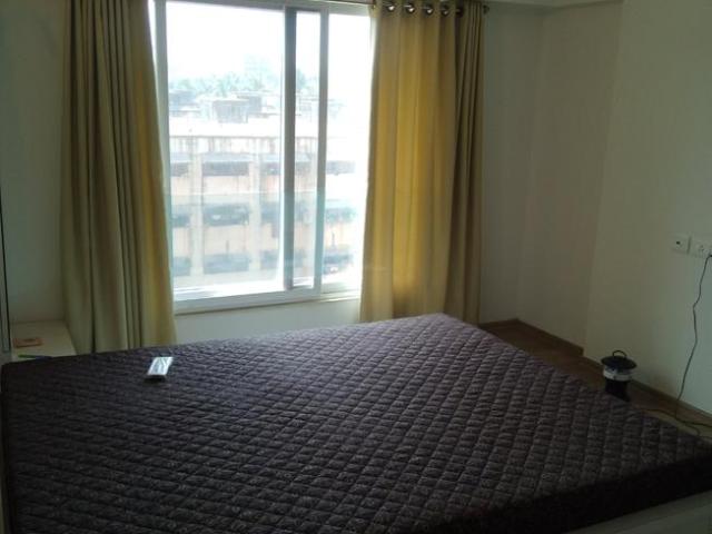 3 BHK Apartment in Bandra East for rent Mumbai. The reference number is 6473961