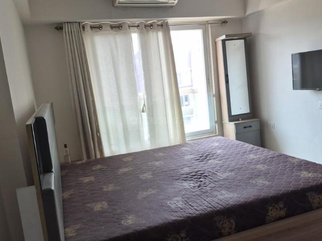 3 BHK Apartment in Bandra East for resale Mumbai. The reference number is 17620499