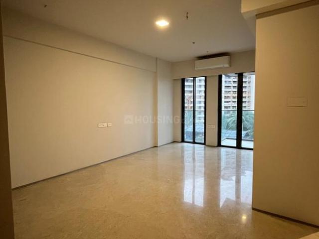 3 BHK Apartment in Bandra East for resale Mumbai. The reference number is 17996746