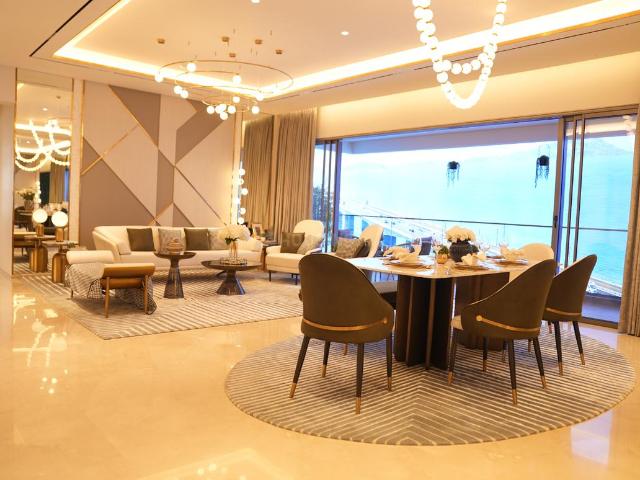 3 BHK Apartment in Bandra East for resale Mumbai. The reference number is 19504043