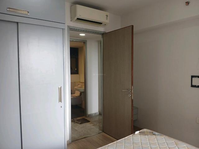 3 BHK Apartment in Bandra East for resale Mumbai. The reference number is 19508870