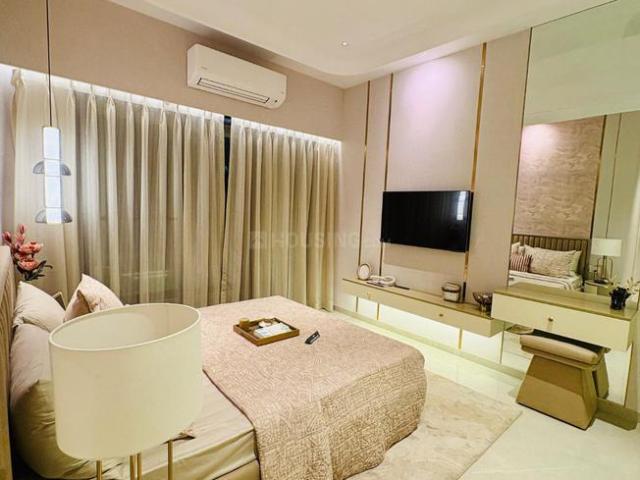 3 BHK Apartment in Bandra East for resale Mumbai. The reference number is 20338192