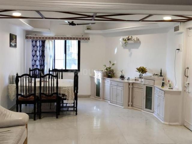 3 BHK Apartment in Bandra West for rent Mumbai. The reference number is 19852260