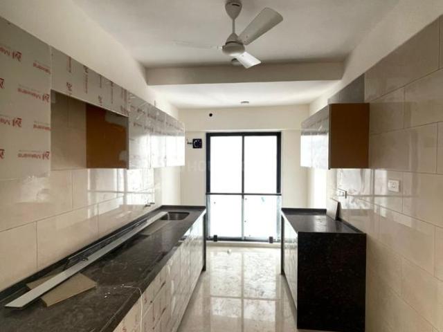 3 BHK Apartment in Bandra West for rent Mumbai. The reference number is 20176985