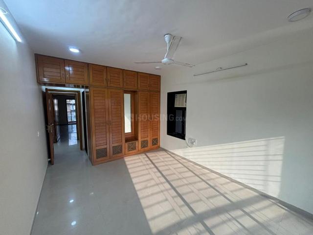 3 BHK Apartment in Bandra West for rent Mumbai. The reference number is 20506434