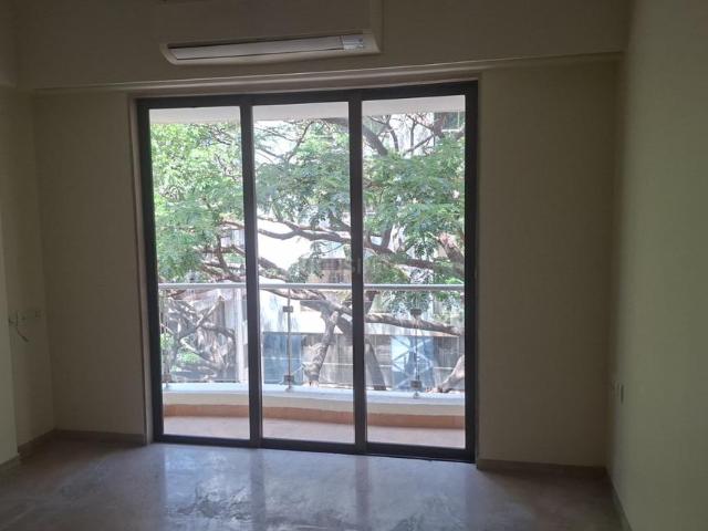 3 BHK Apartment in Bandra West for rent Mumbai. The reference number is 20506991