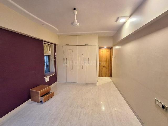 3 BHK Apartment in Bandra West for rent Mumbai. The reference number is 20571250
