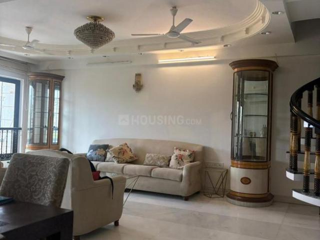 3 BHK Apartment in Bandra West for rent Mumbai. The reference number is 20644800