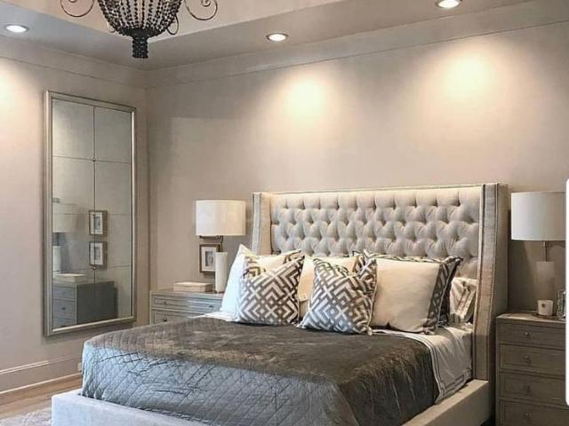 3 BHK Apartment in Bandra West for resale Mumbai. The reference number is 16281891