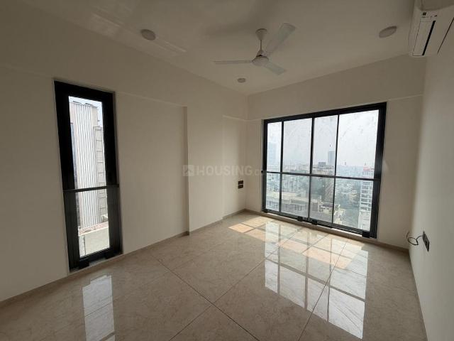 3 BHK Apartment in Bandra West for resale Mumbai. The reference number is 19484251