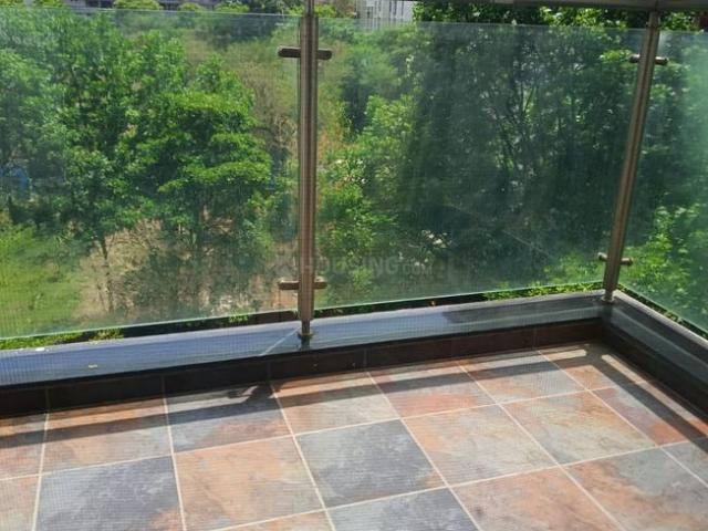 3 BHK Apartment in Baner for rent Pune. The reference number is 19999877