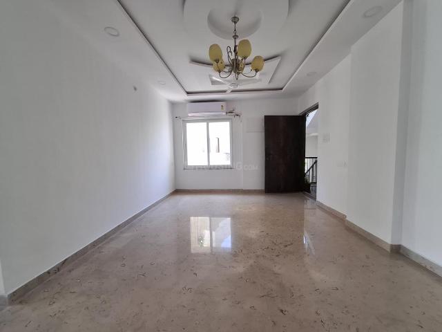 3 BHK Apartment in Banjara Hills for rent Hyderabad. The reference number is 20154864
