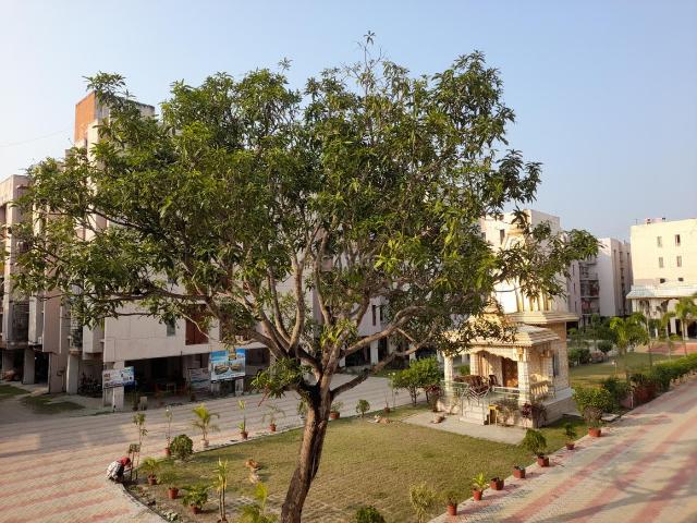 3 BHK Apartment in Barasat for resale Kolkata. The reference number is 20717862