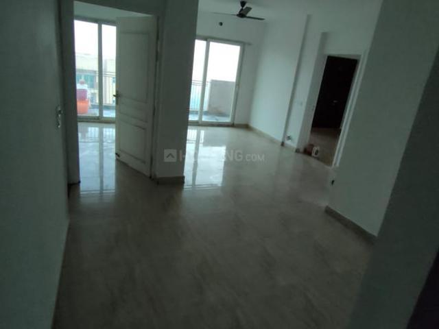3 BHK Apartment in Beta II Greater Noida for resale Rampur Jagir. The reference number is 16800915