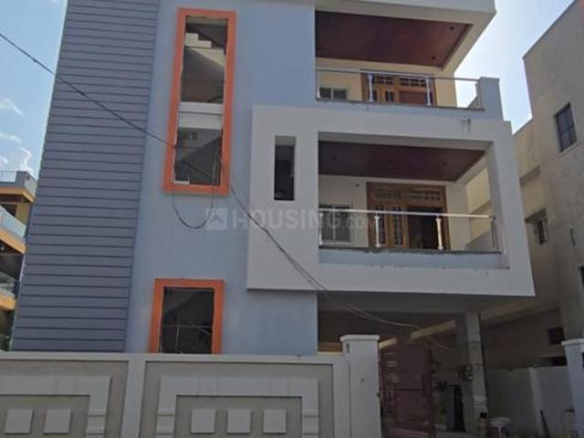 3 BHK Apartment in Beeramguda for resale Sangareddy. The reference number is 20496939