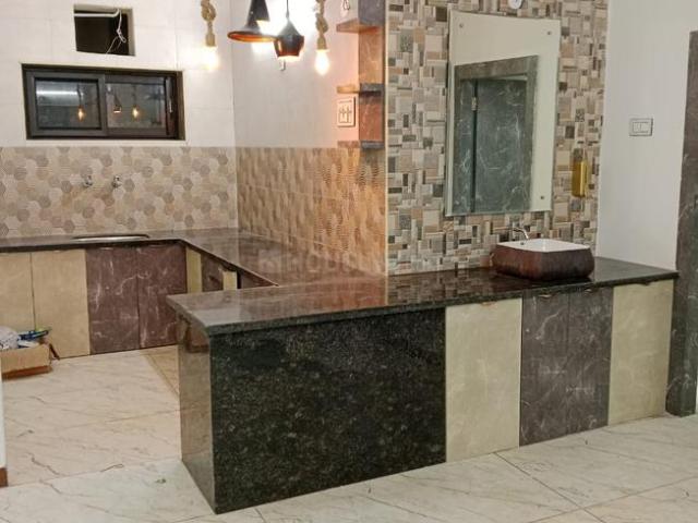 3 BHK Apartment in Begumpet for rent Hyderabad. The reference number is 20189387