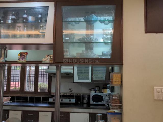 3 BHK Apartment in Begumpet for resale Hyderabad. The reference number is 20333963