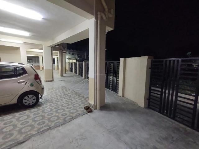 3 BHK Apartment in Behala for resale Kolkata. The reference number is 8483928