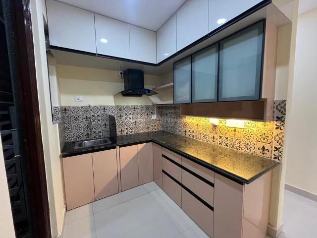3 BHK Apartment in Behala for resale Kolkata. The reference number is 20094655