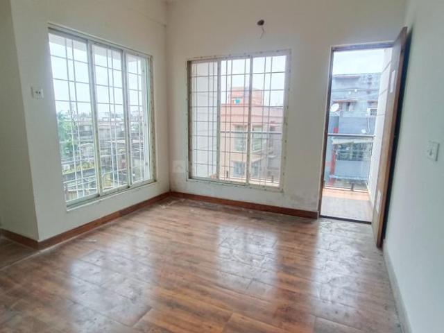 3 BHK Apartment in Behala for resale Kolkata. The reference number is 20234850
