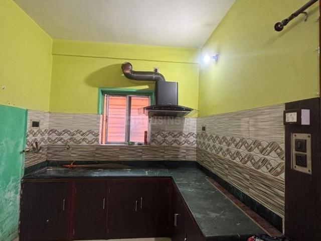 3 BHK Apartment in Behala for resale Kolkata. The reference number is 20392208