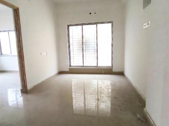 3 BHK Apartment in Behala for resale Kolkata. The reference number is 20334939