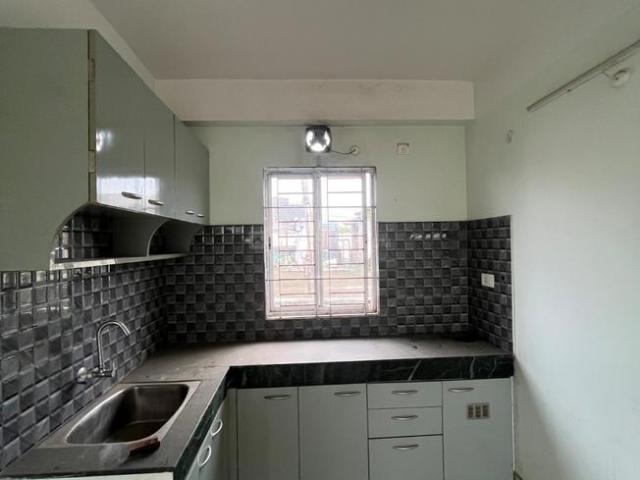 3 BHK Apartment in Beltola for rent Guwahati. The reference number is 20742085
