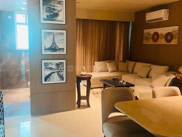 3 BHK Apartment in Bhabat for resale Zirakpur. The reference number is 15666788