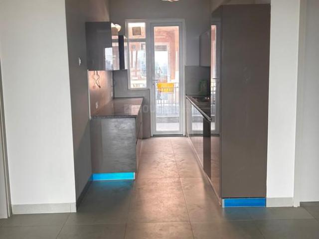 3 BHK Apartment in Bhabat for resale Zirakpur. The reference number is 19832403